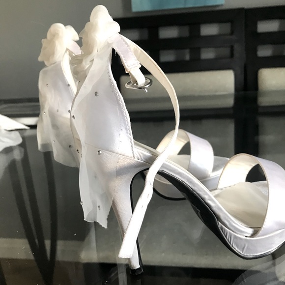 Wedding heels - Picture 1 of 4